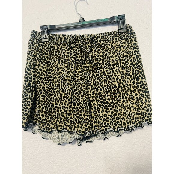 Leopard Print Pajama Set: Short Sleeve Top & Shorts Wavy Hem Lightweight Fabric - Picture 5 of 7